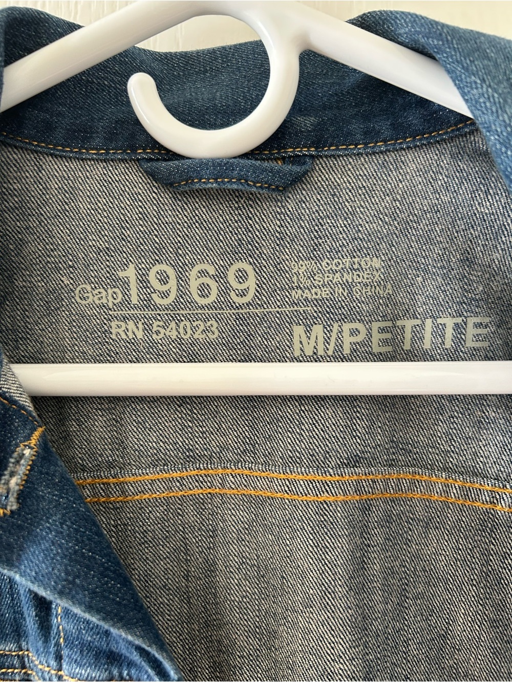 Gap 1969 Medium Petite Classic Medium Wash Denim Jacket Medium Petite - Picture 4 of 6